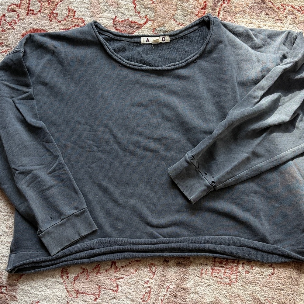 AMO Women's boxy Gray Sweater